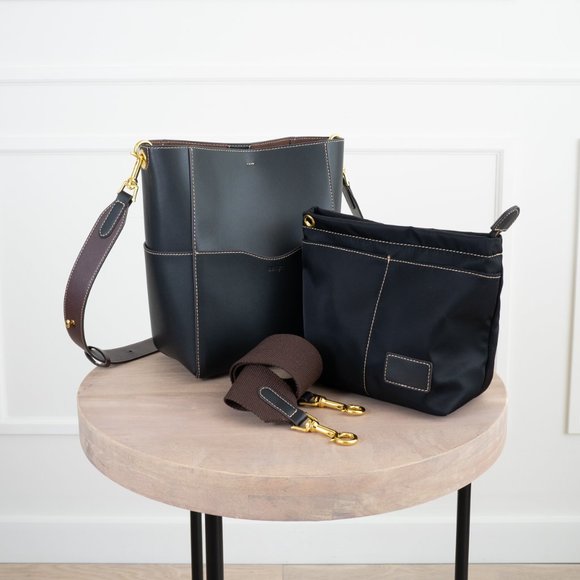 😍 The Jordan Leather Bucket Bag - Black - Picture 8 of 17